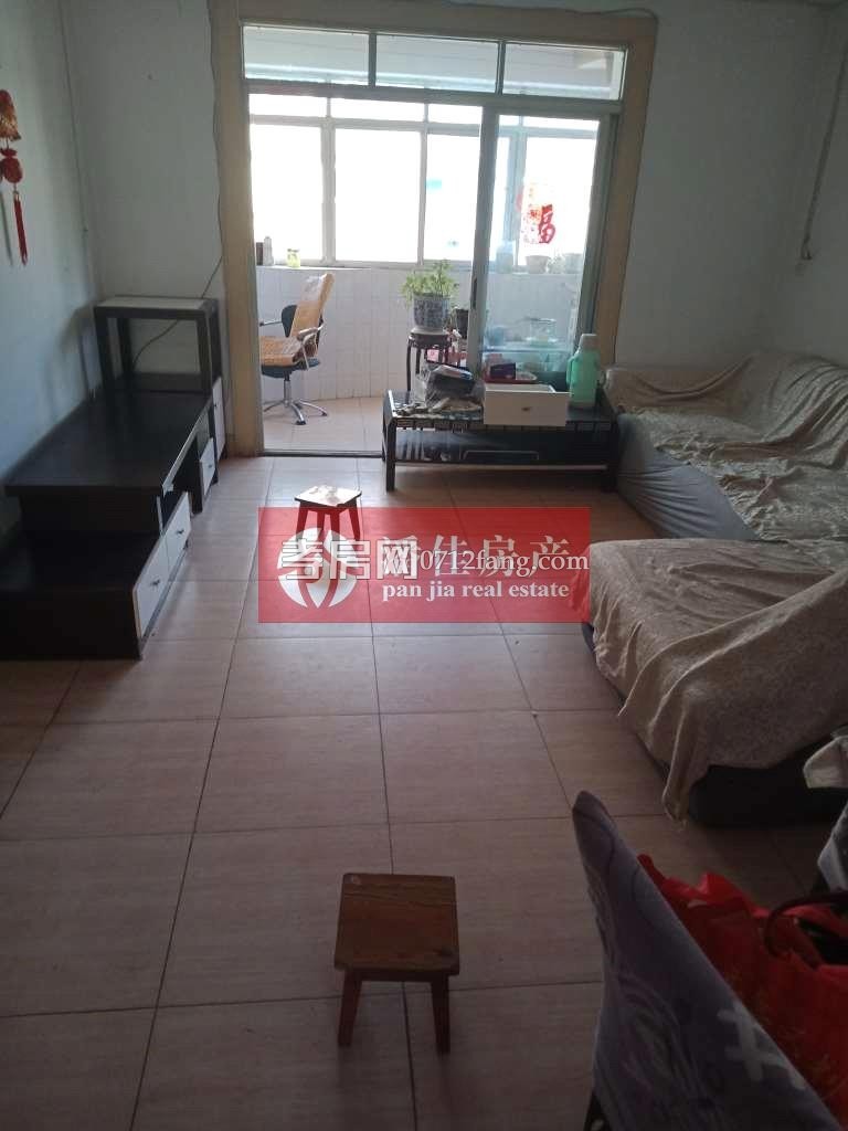 【東苑小區(qū)好房83㎡41萬急售?。。　? src=