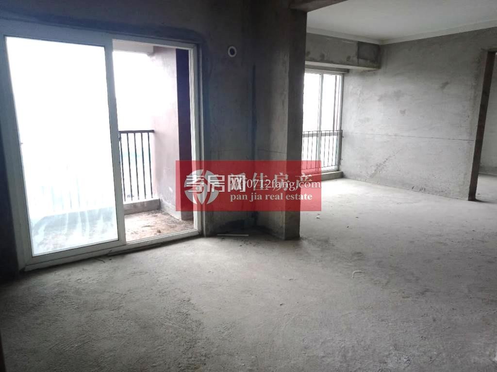 【乾坤豪府遠低于市場價急售房！錯過終身后悔！89㎡72萬！】