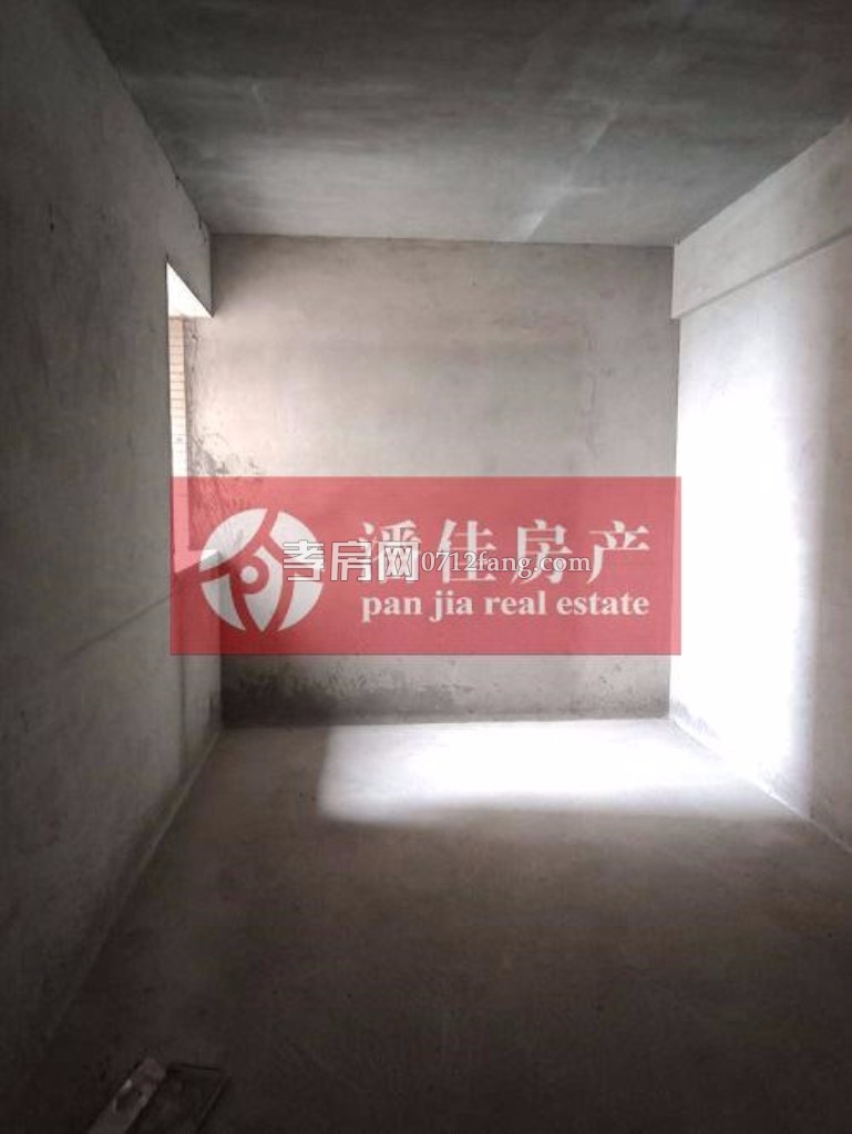 【星河天街】價(jià)格美麗！星河天街毛坯兩房雙陽臺(tái)！！