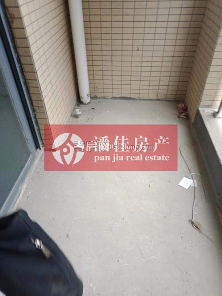 【星河天街】價(jià)格美麗！星河天街毛坯兩房雙陽臺(tái)??！