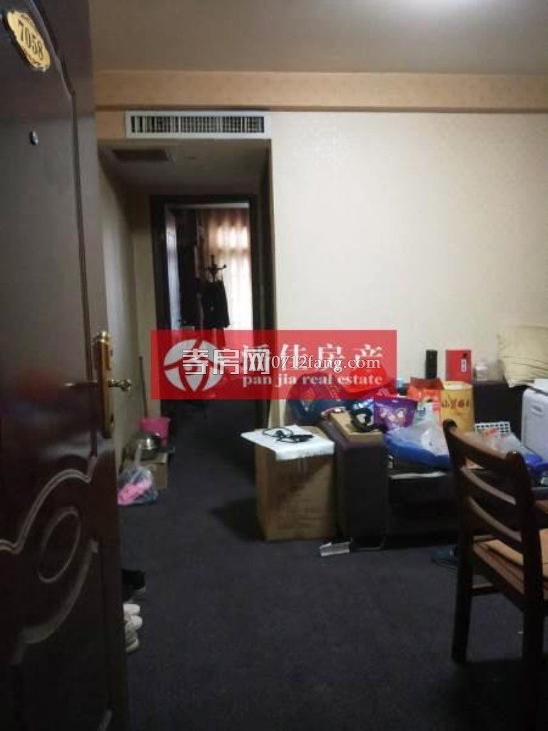 【潘佳房產(chǎn)推薦】【滿二過戶費5000國貿(mào)酒店單身公寓38平米20萬】