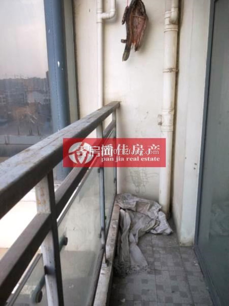 【潘佳房產(chǎn)推薦】【滿二過戶費5000國貿(mào)酒店單身公寓38平米20萬】