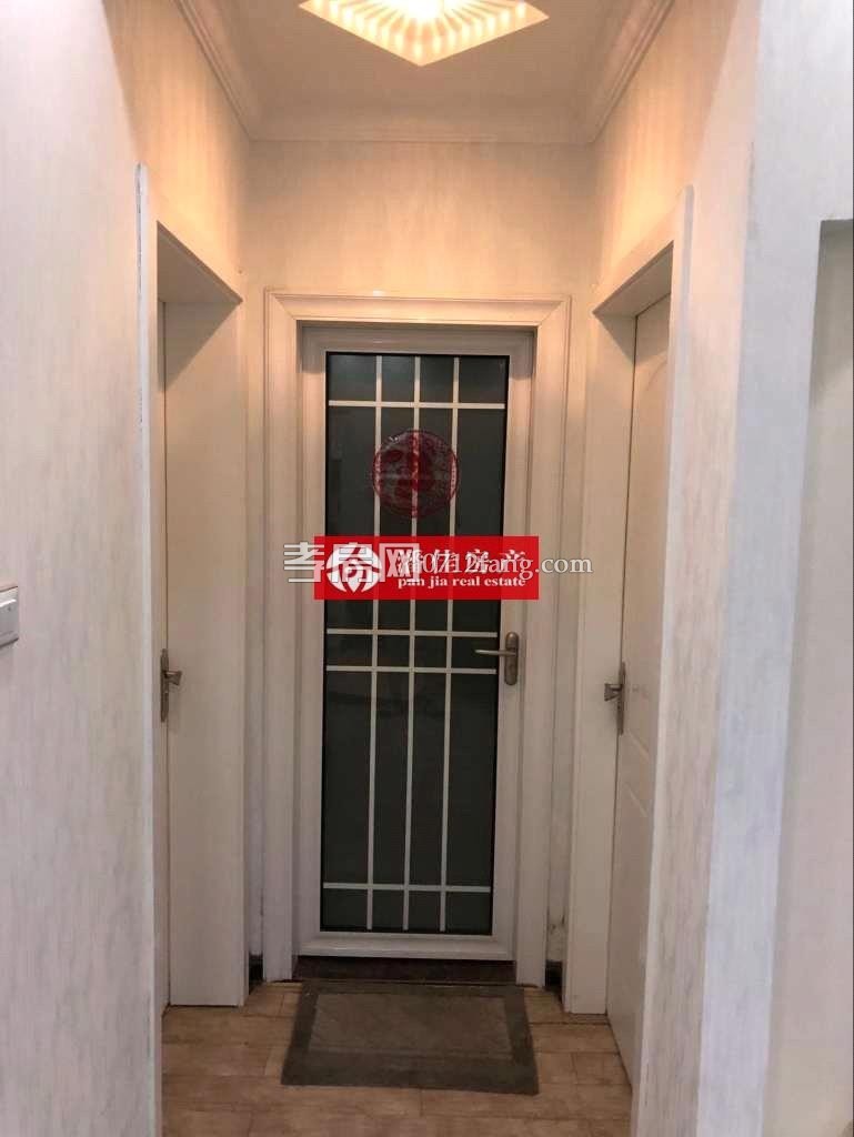 【潘佳房產(chǎn)推薦】【槐蔭大道大潤(rùn)發(fā)超市對(duì)面槐蔭閣4樓110平米三房40萬(wàn)】