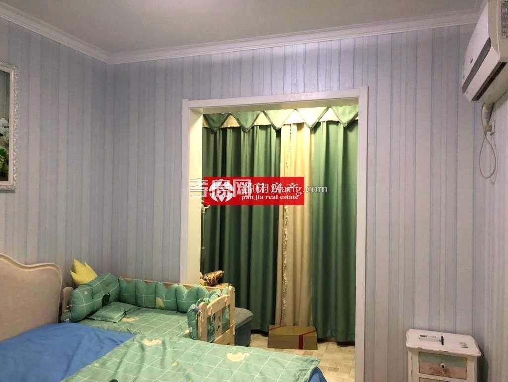 【潘佳房產(chǎn)推薦】【槐蔭大道大潤(rùn)發(fā)超市對(duì)面槐蔭閣4樓110平米三房40萬(wàn)】