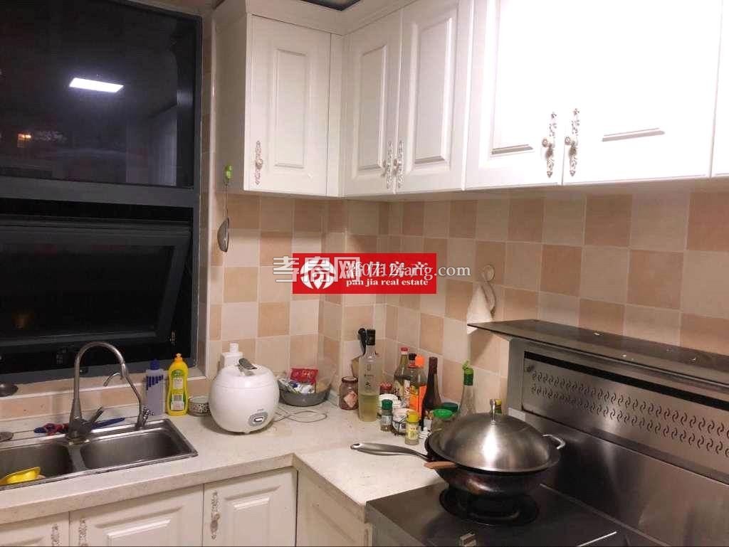 【潘佳房產(chǎn)推薦】【槐蔭大道大潤(rùn)發(fā)超市對(duì)面槐蔭閣4樓110平米三房40萬(wàn)】