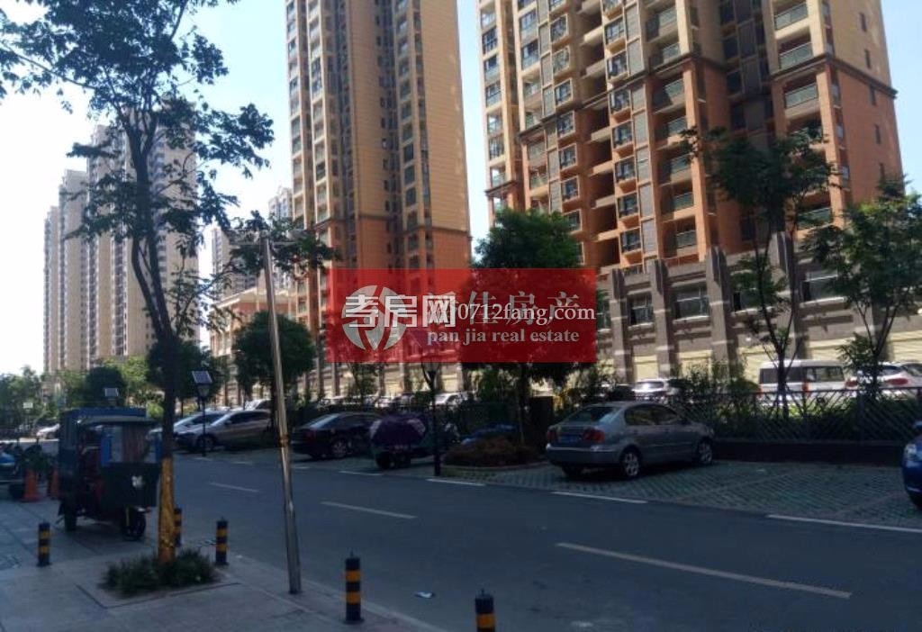 【銅雀臺(tái)】滿二！銅雀臺(tái)中層結(jié)構(gòu)超好4居室三面采光格局正！