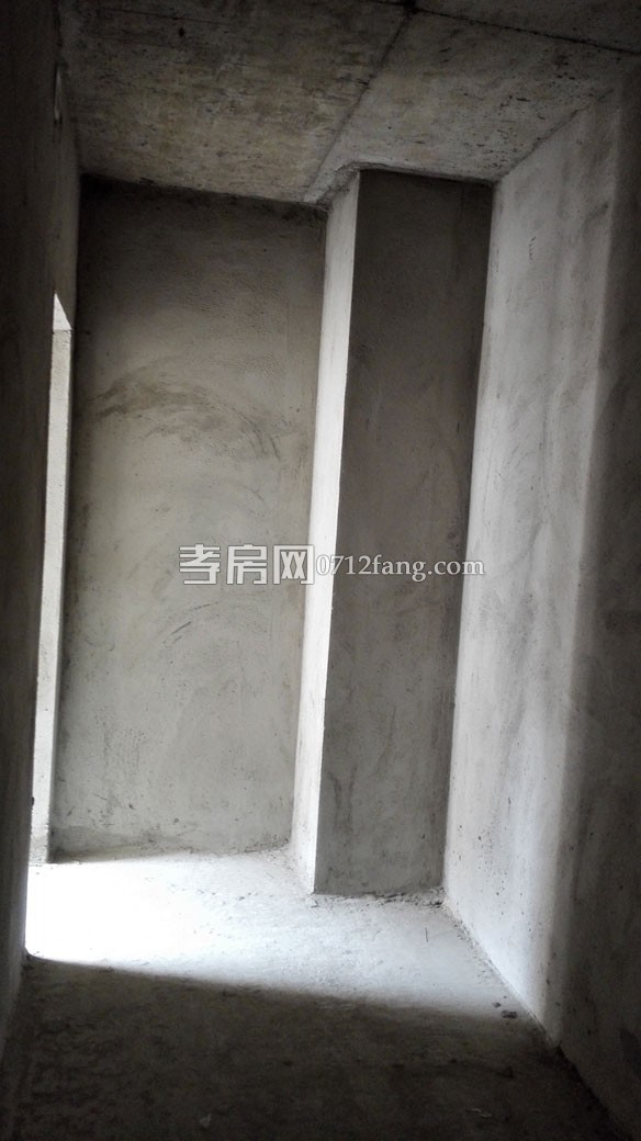 南大 香港城二期16樓2室2廳1衛(wèi)有證50萬毛坯住宅