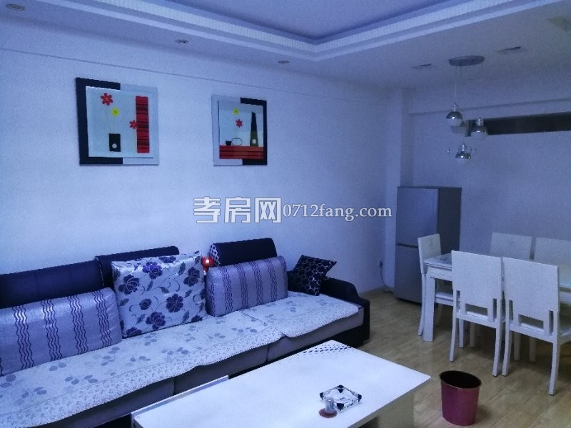 市委大院2樓60平米精裝拎包入住60萬