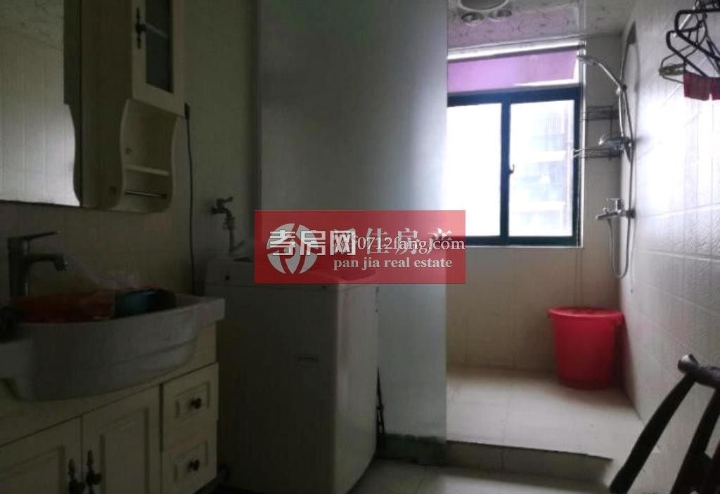 【潘佳房產(chǎn)推薦】【滿五 全洲國際北區(qū)132平米精裝11樓78萬】