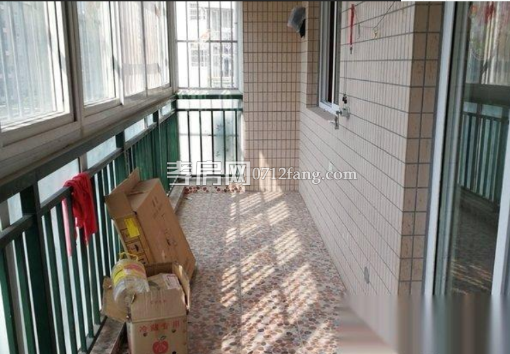 福星城3室2廳2衛(wèi)128平米南北通透兩證滿五看房方便