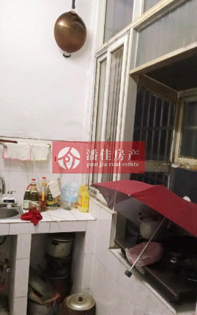 【潘佳房產(chǎn)推薦】【翡翠名都 中層102平米全新精裝75萬】