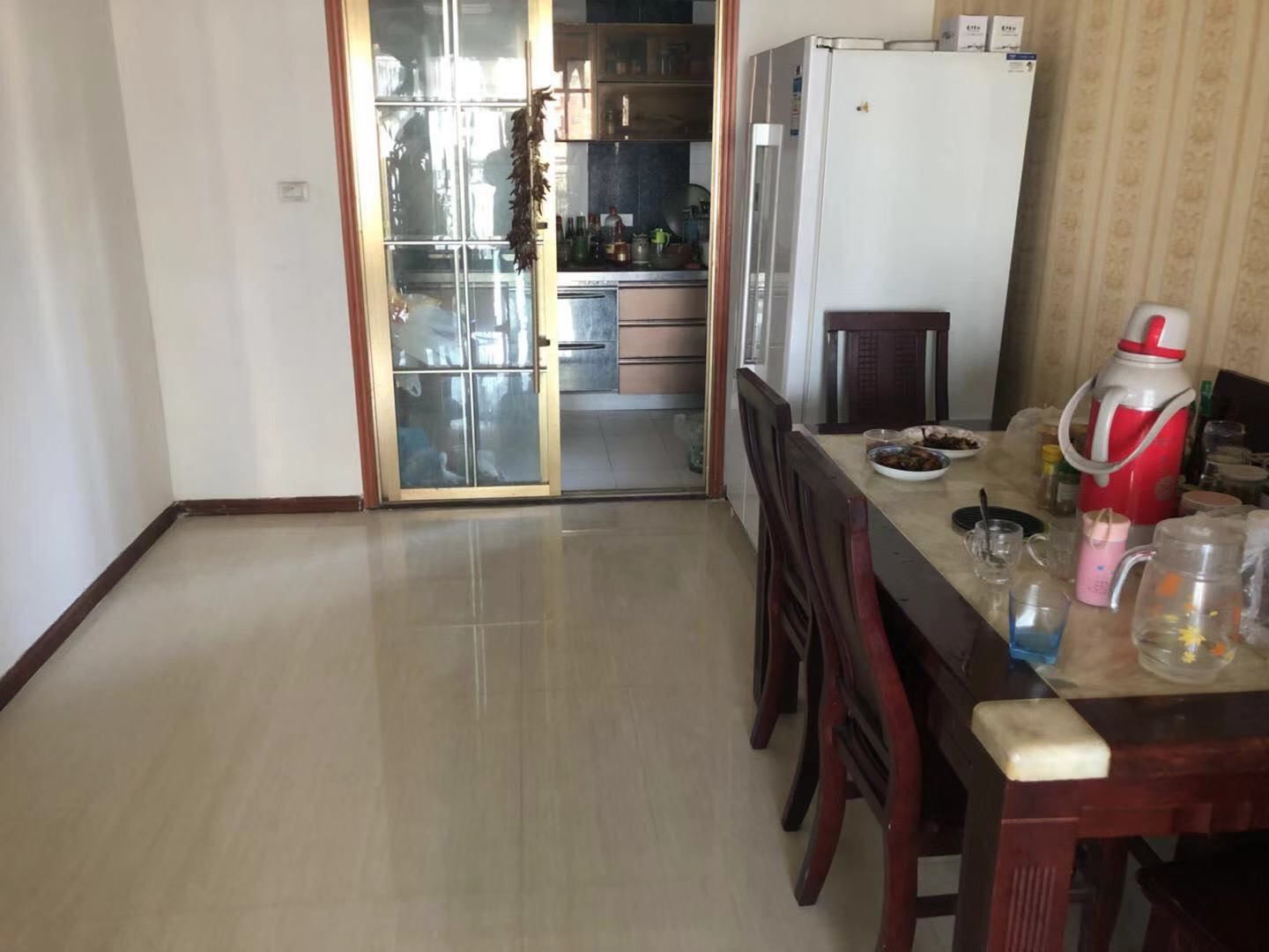 全洲國(guó)際南區(qū)精裝修三房雙陽(yáng)臺(tái) 帶全屋家電 居家好選擇