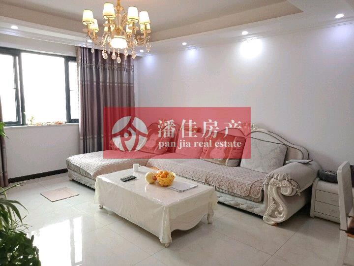 【潘佳房產(chǎn)推薦】【翡翠名都 中層102平米全新精裝75萬】