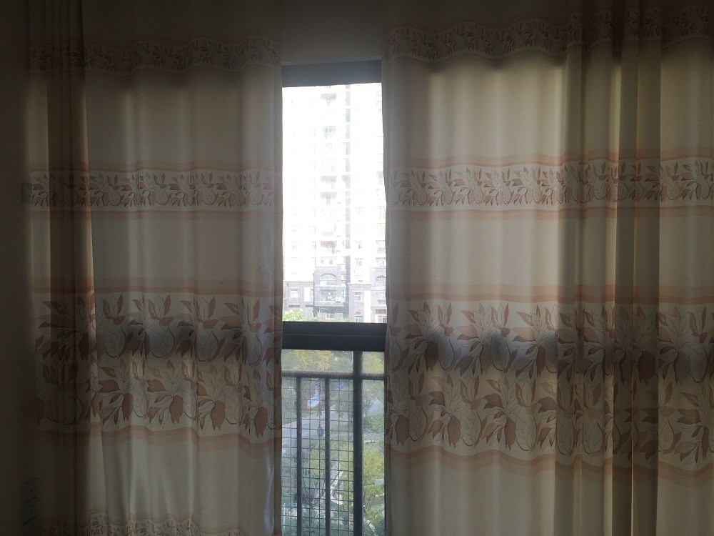 孝感市孝南區(qū)董永路三室兩廳兩衛(wèi)大陽臺電梯精裝房出租