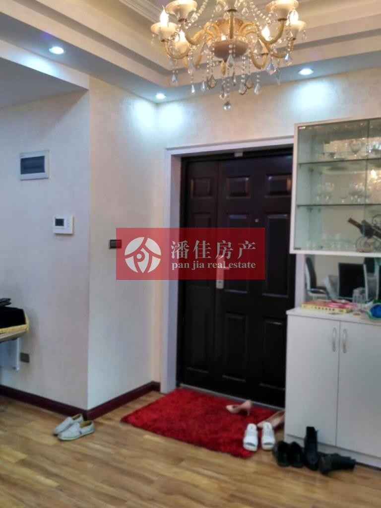 【潘佳房產(chǎn)推薦】【滿二乾坤陽光 高層觀景房140平米南北通透精裝105萬】