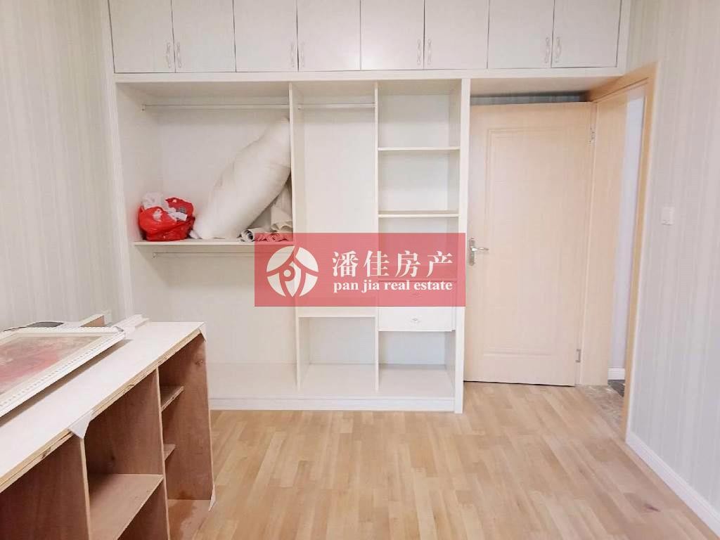 【潘佳房產(chǎn)推薦】【交通東路4樓141平米通透大戶型精裝擰包入住58萬】