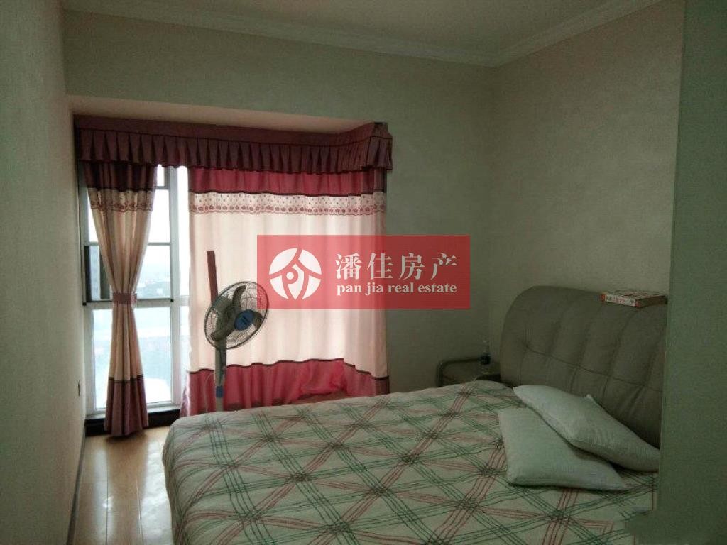 【潘佳房產(chǎn)推薦】【滿五 蔚藍(lán)新都129.64平米精裝南北通透】