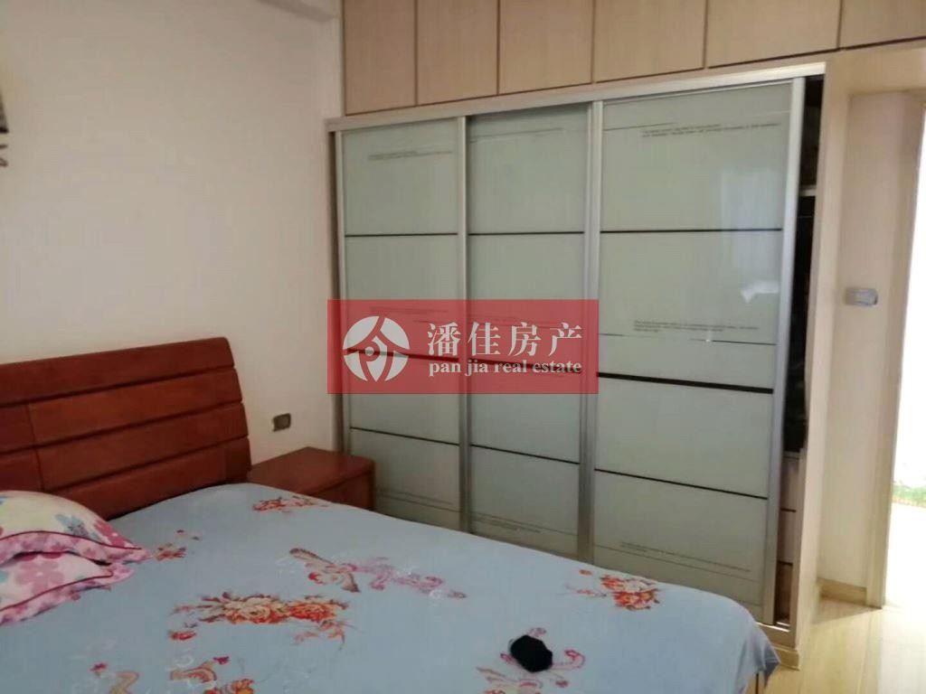 【潘佳房產(chǎn)推薦】【抄 ！中建國際119平中層3室2廳2衛(wèi)精裝94萬】