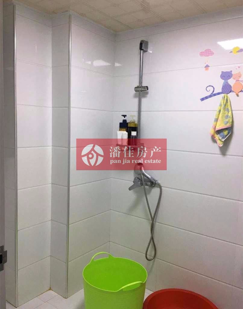 性價比超高！新裝修！北大鴻城87平3房55萬大甩賣！