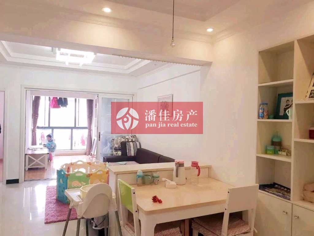 性價比超高！新裝修！北大鴻城87平3房55萬大甩賣！