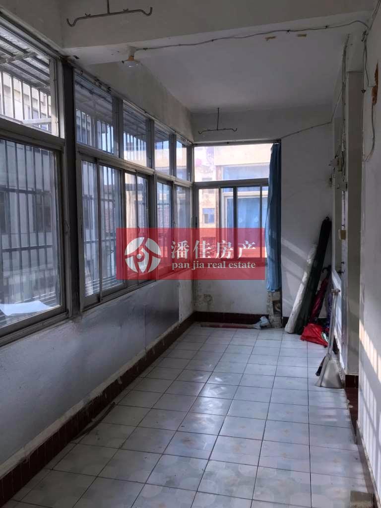 滿五！好停車！槐蔭大道交警單位房3樓93平40萬