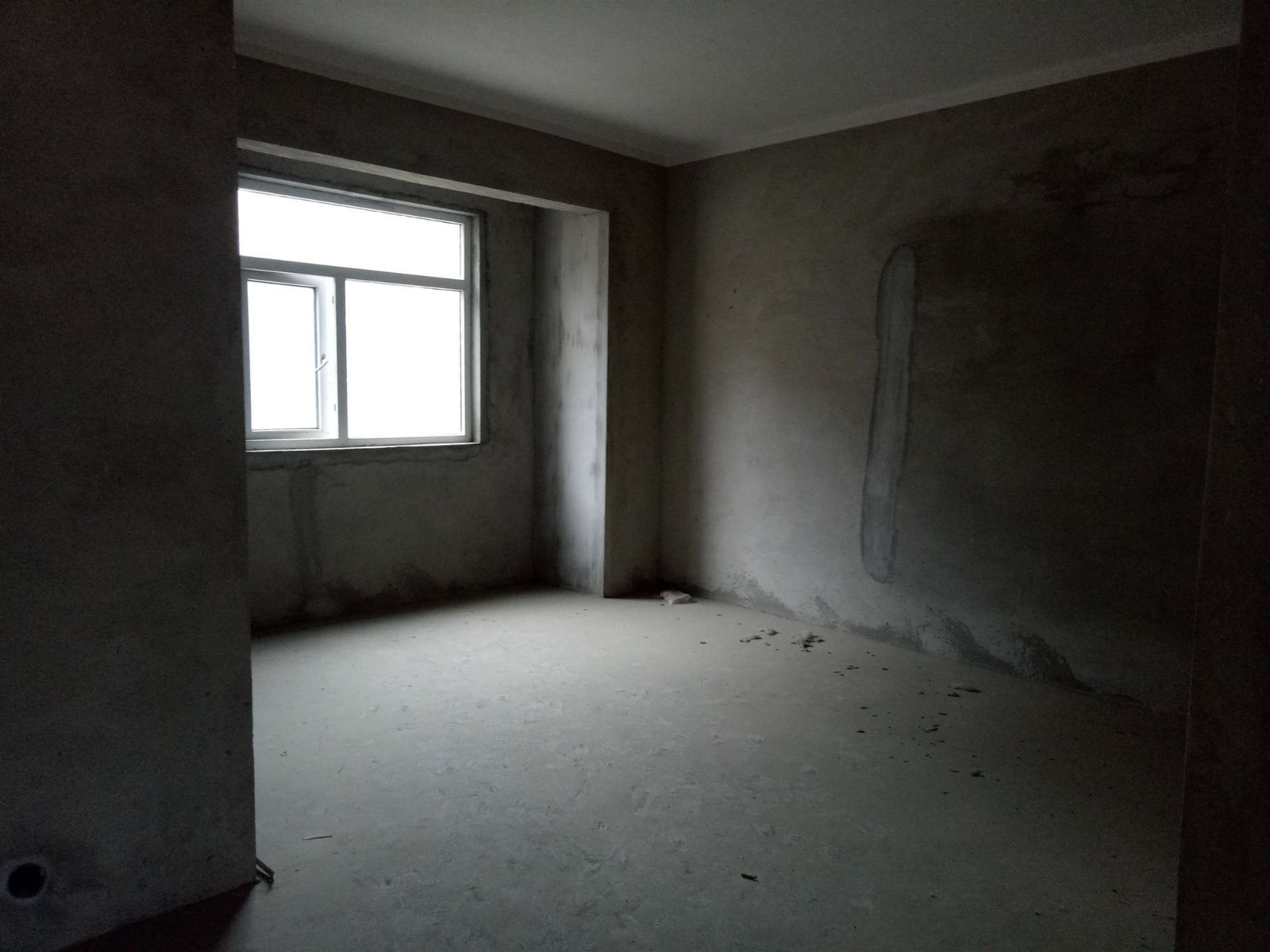 E50賽達康城三室二廳二衛(wèi)11/32樓毛坯面積121平米不動產(chǎn)證售價：85萬