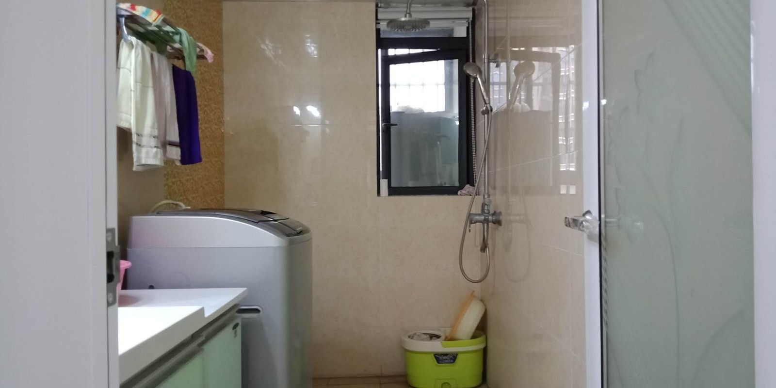 F176宇濟(jì)濱湖天地竹苑4/2/2精裝139平米20/27兩證滿二帶車庫成交價(jià)136萬