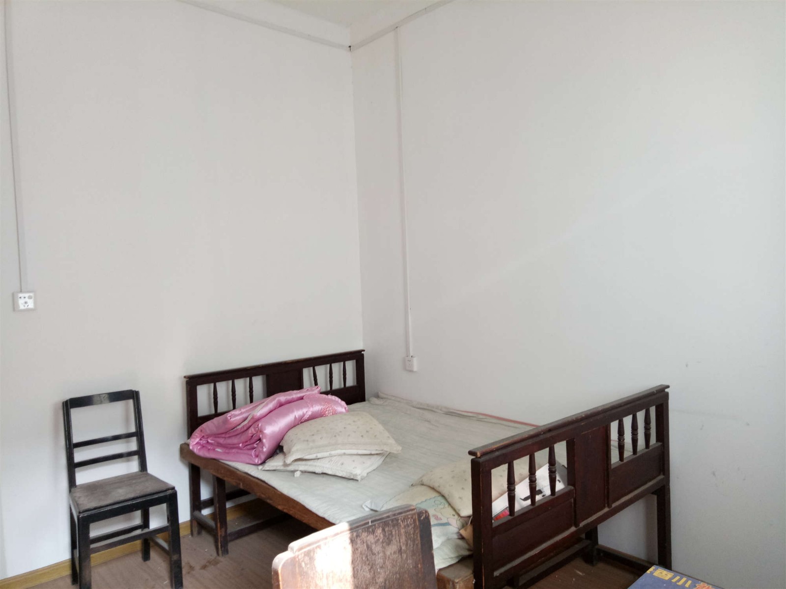 小三房學(xué)區(qū)房出租