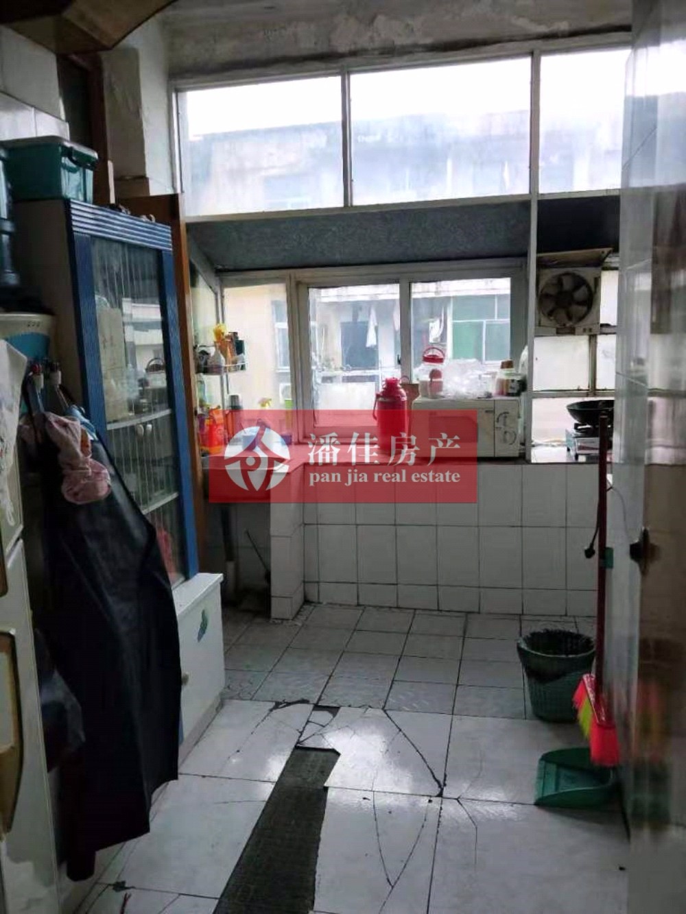 就讀楚環(huán)！保麗附近帶院子4樓2房26.8萬即可入住