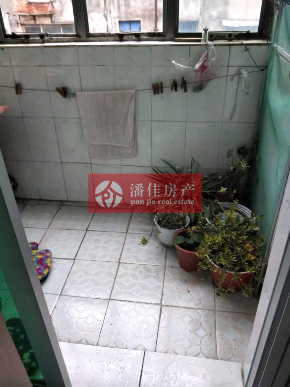 就读楚环！保丽附近带院子4楼2房26.8万即可入住