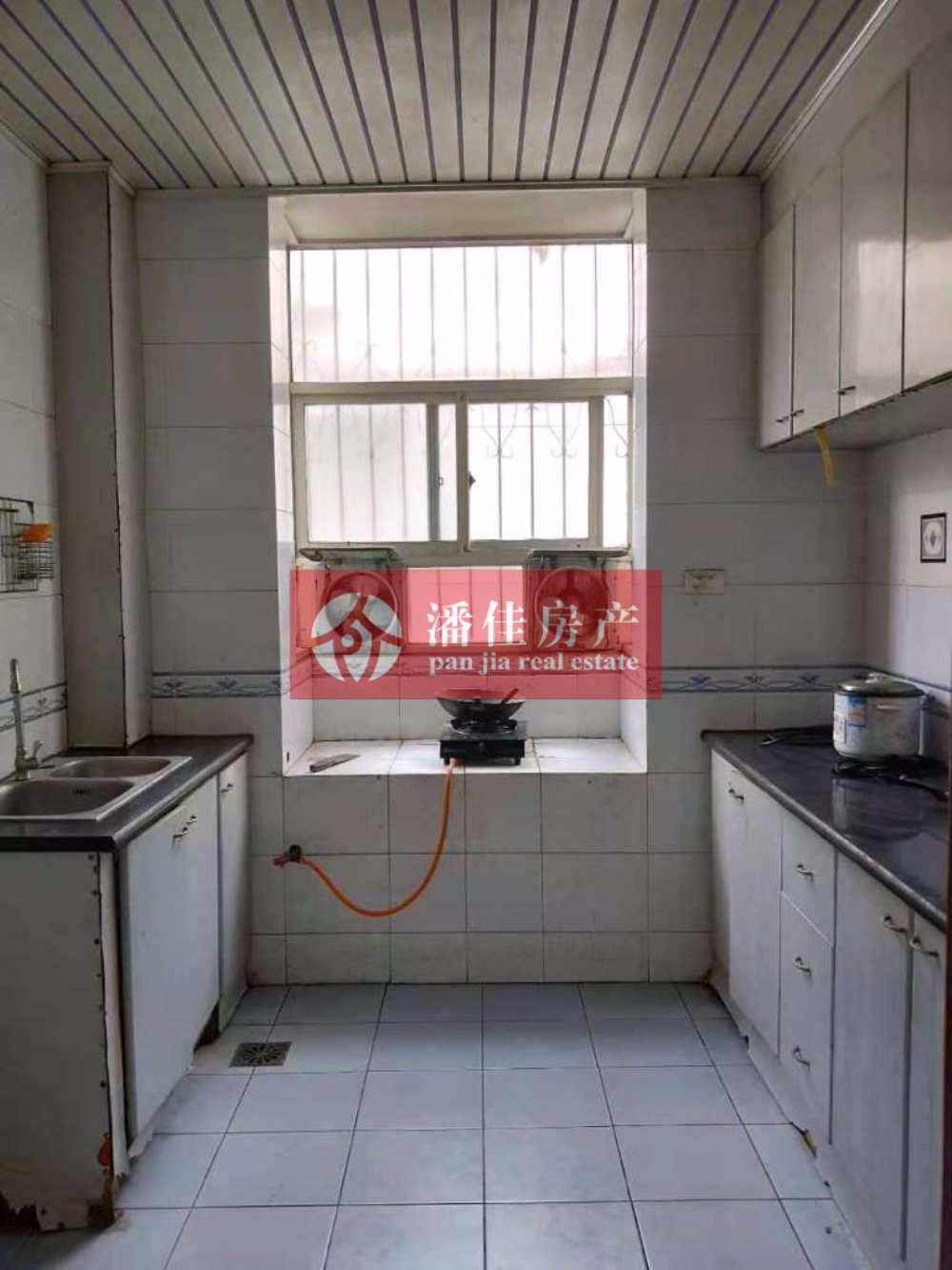 滿二！讀楚環(huán)！建設(shè)路孝柴小區(qū)5/7樓115平三房中裝拎包入住