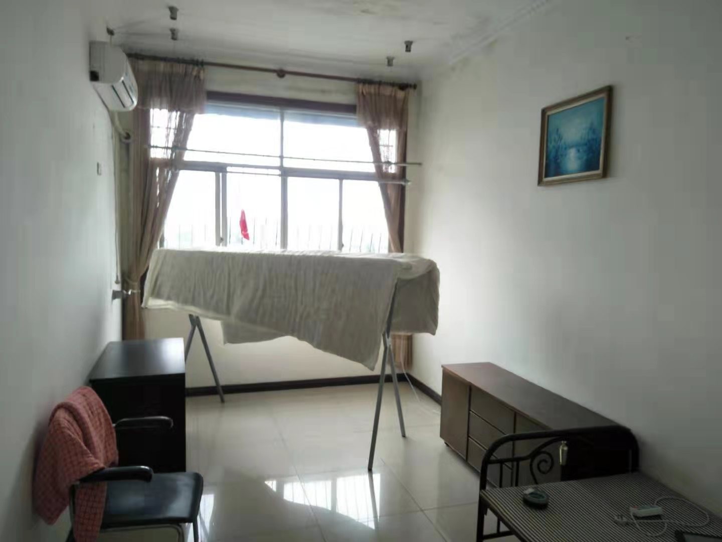 吉房出租 建設(shè)東路口智美天下幼兒園旁房屋出租 3室2廳1衛(wèi)