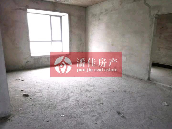 【潘佳房產(chǎn)推薦】【宇濟城中城2/6層131平米簡裝南北通透有院子方便停車60萬】