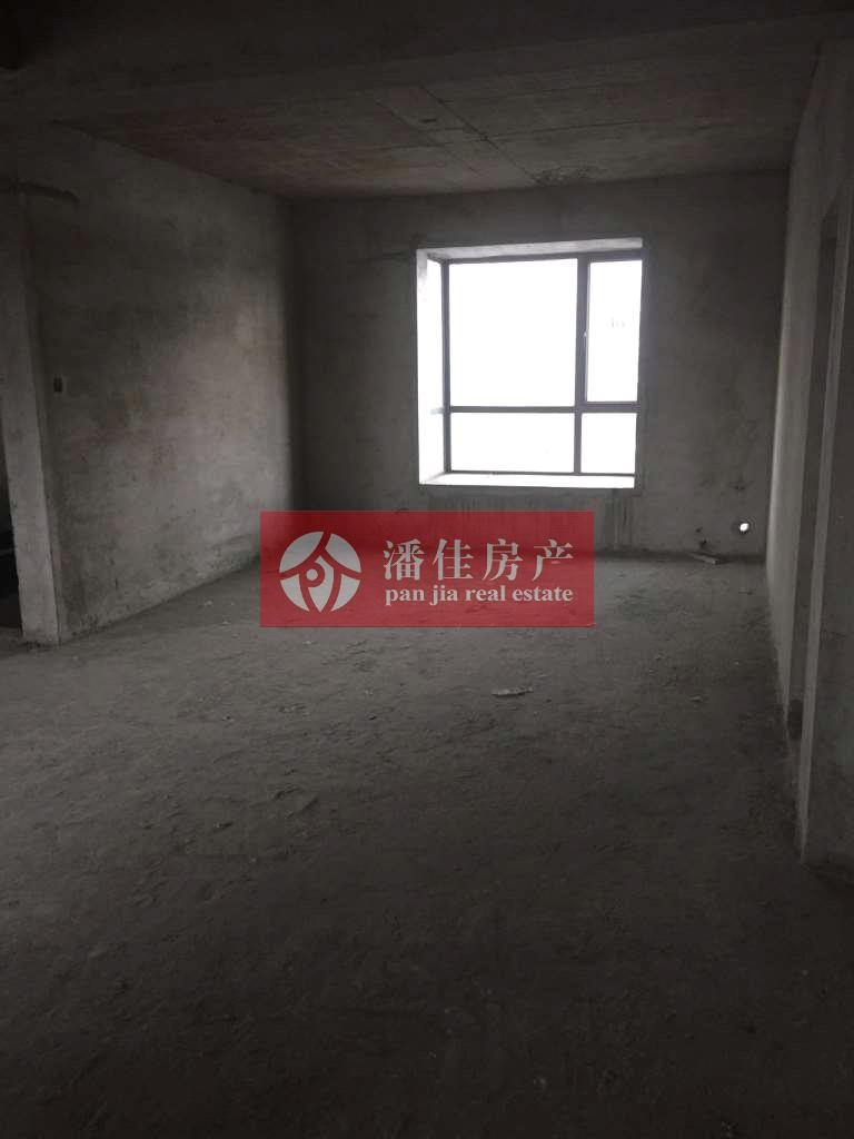 【潘佳房產(chǎn)推薦】【宇濟城中城2/6層131平米簡裝南北通透有院子方便停車60萬】