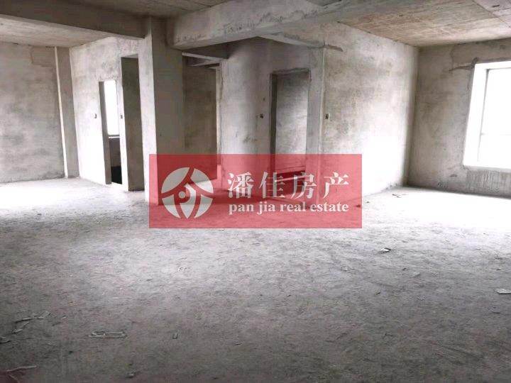 【潘佳房產(chǎn)推薦】【宇濟城中城2/6層131平米簡裝南北通透有院子方便停車60萬】