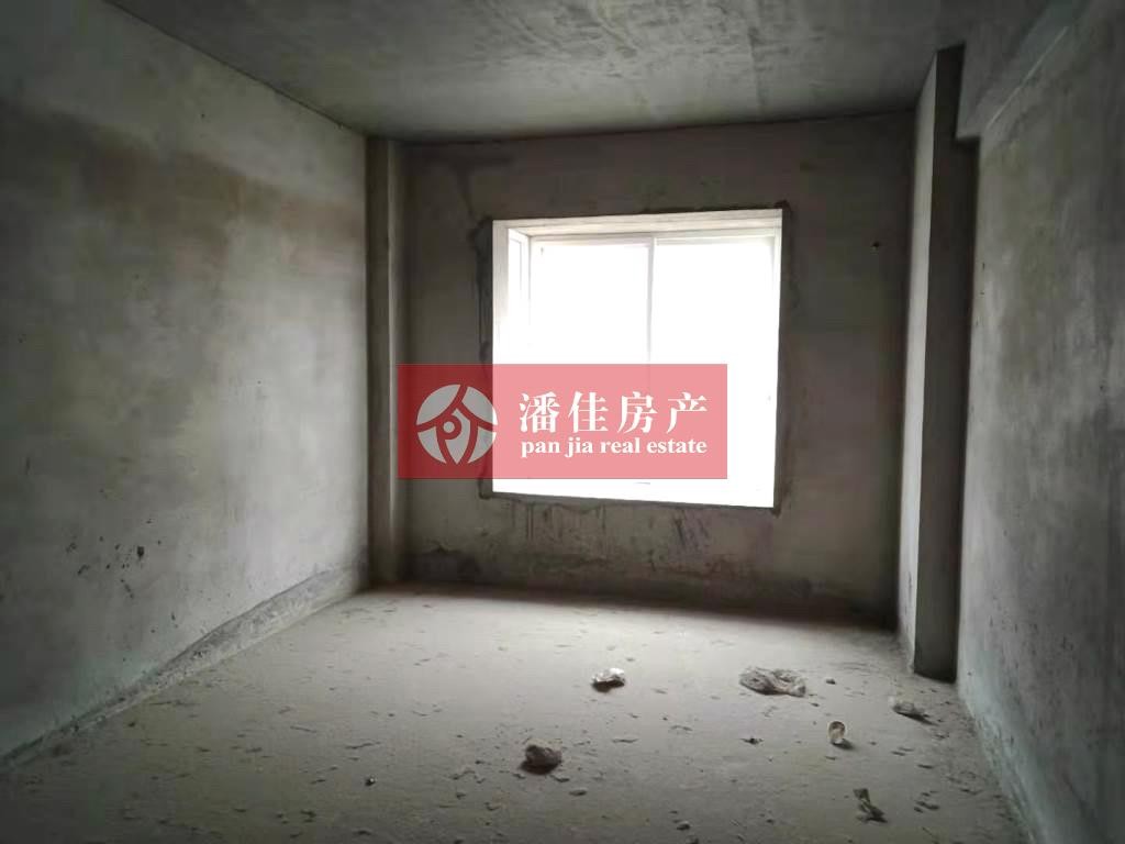 【潘佳房產(chǎn)推薦】滿二乾坤豪府一期139平米精裝南北通透130萬