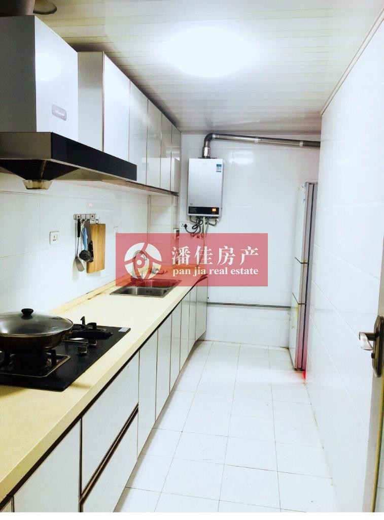 【潘佳房產推薦】【錦繡后湖三期精裝婚房好樓層100平米拎包入68萬】