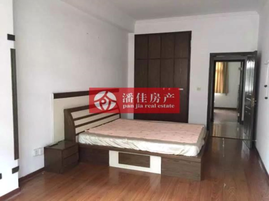 【潘佳房產(chǎn)推薦】【隆中鑫城南北通透 大陽臺129.5平精裝帶家電50萬】