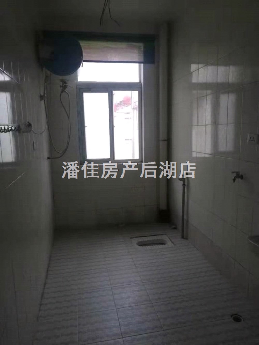 滿二掛口街131平中等裝修三面采光5樓拎包入住