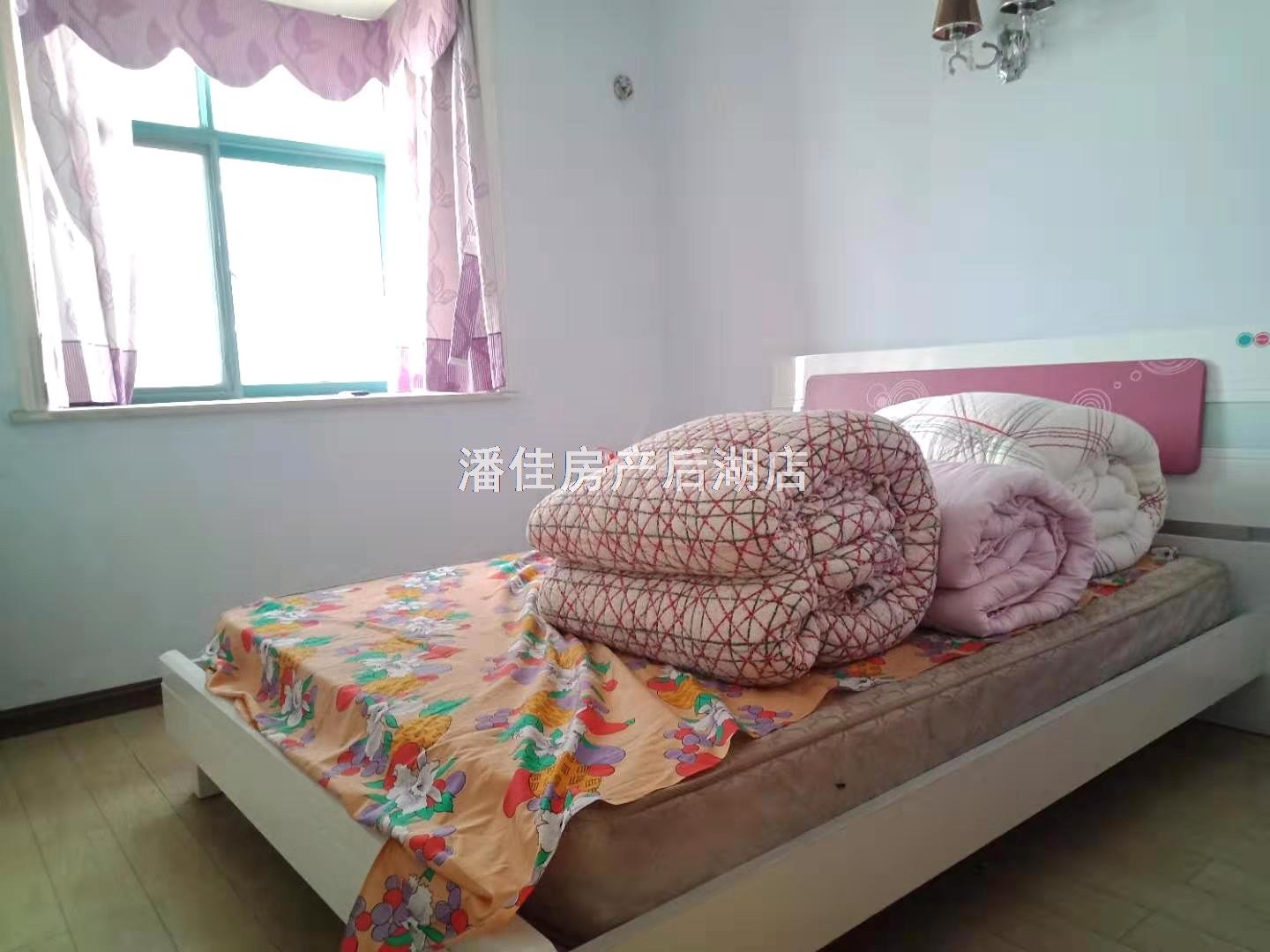 全洲國(guó)際3室2廳2衛(wèi)132平精裝修11樓拎包入住