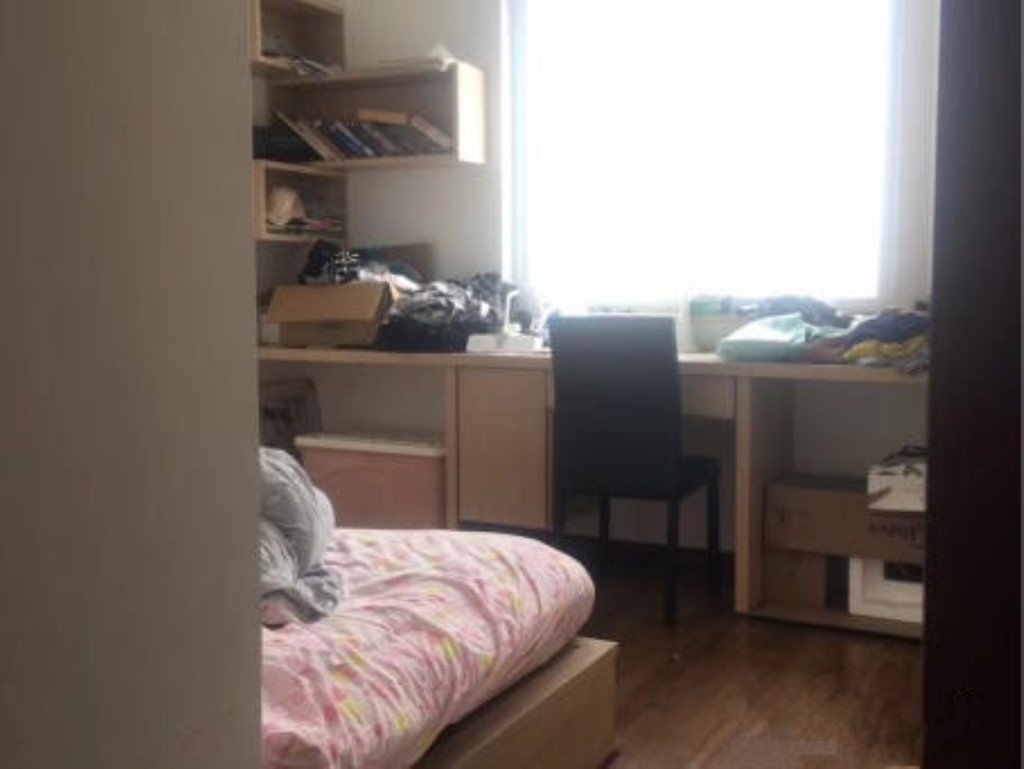 锦绣后湖三室二厅二卫131平精装修11层的9楼