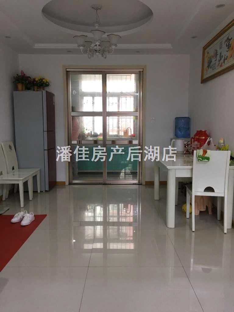 榮欣景城大三房精裝修120平證滿稅低60萬