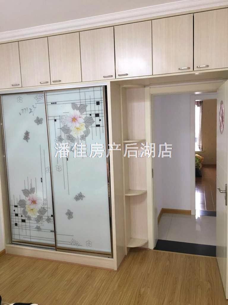 榮欣景城大三房精裝修120平證滿稅低60萬