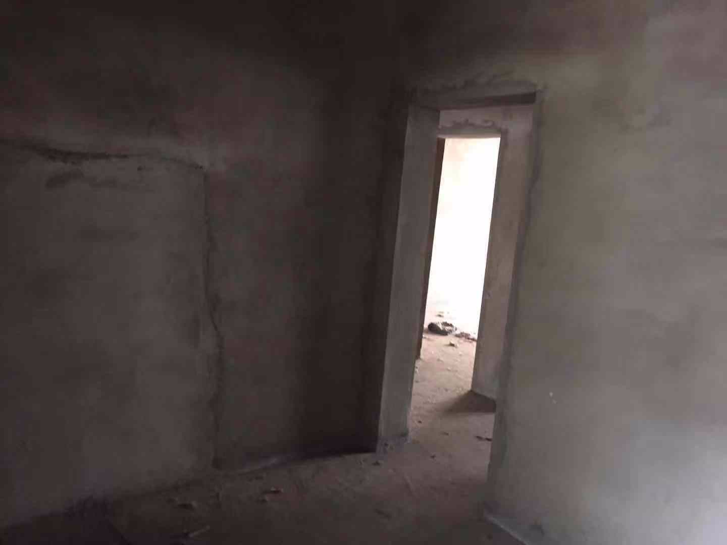 急售河口大橋海燕家園4樓毛坯房