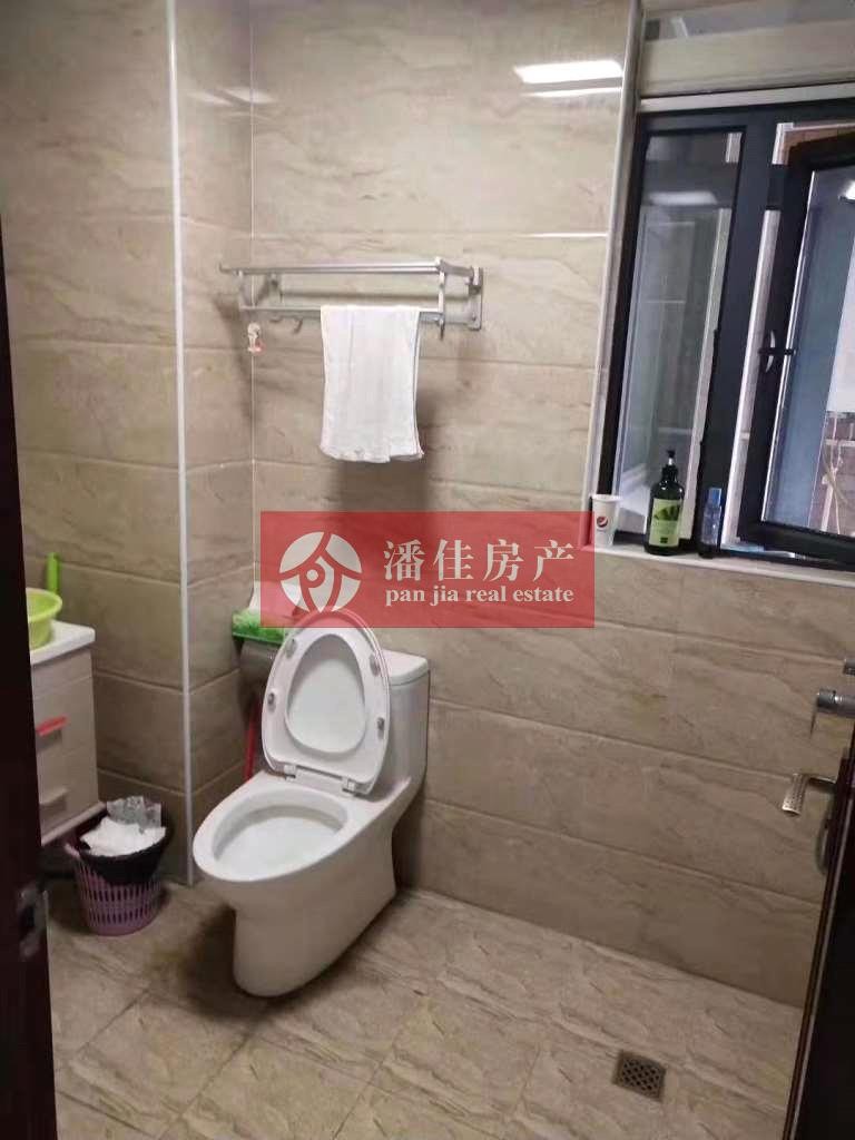 【潘佳房產(chǎn)推薦】【抄 ！中建國際119平中層3室2廳2衛(wèi)精裝94萬】