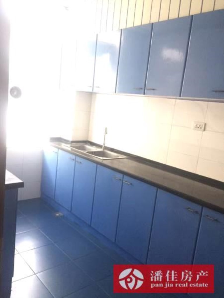 【潘佳房產(chǎn)推薦】【交通東路4樓141平米通透大戶型精裝擰包入住58萬】