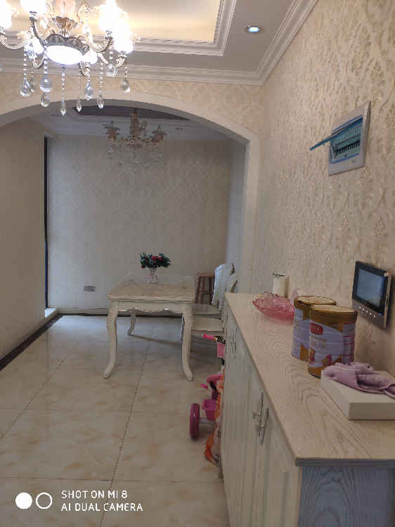 名邦槐蔭東岸一期，證滿(mǎn)兩年，南北通透， 戶(hù)型，限時(shí)價(jià)格89萬(wàn)