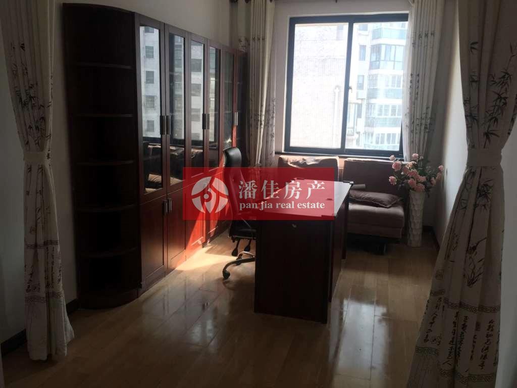 【潘佳房產(chǎn)推薦】【滿五 蔚藍(lán)新都129.64平米精裝南北通透】