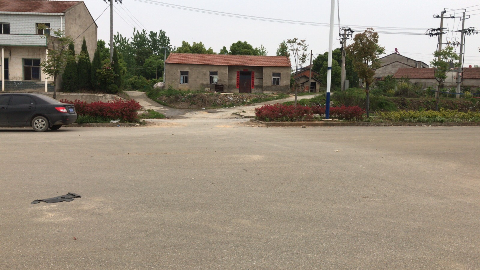 出租孝感臨空經(jīng)濟開發(fā)區(qū)閔集鄉(xiāng)余家畈漢孝大道旁私房一棟