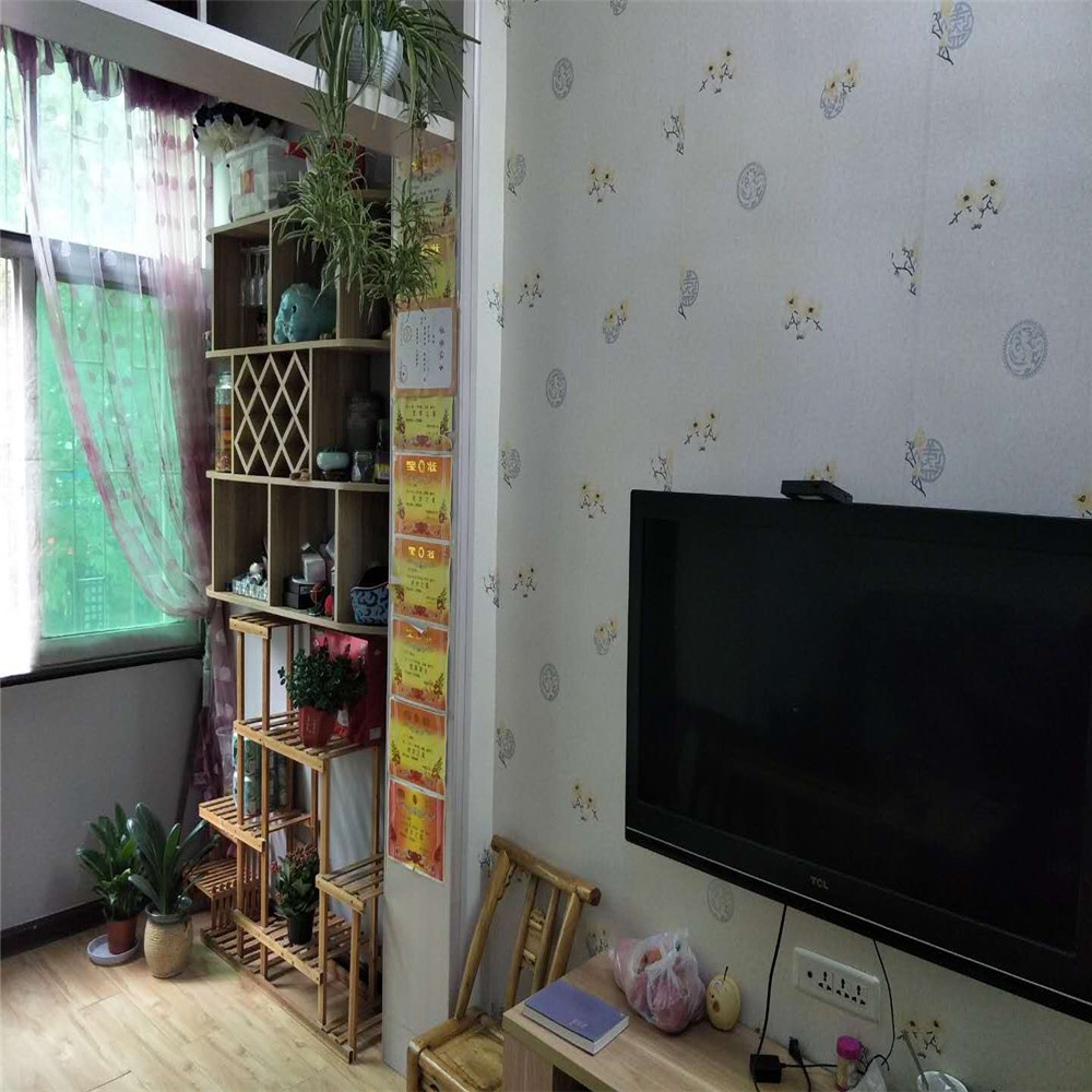 A3740 仙女路單位房  中裝 兩證滿五 101平 售價59萬 實際面積有128平